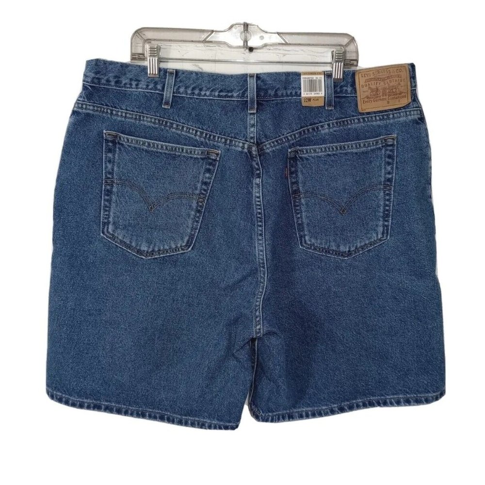 Vintage Levi's Women's Blue Jean Denim Shorts Model 478 Size 22W Mom Shorts Y2K